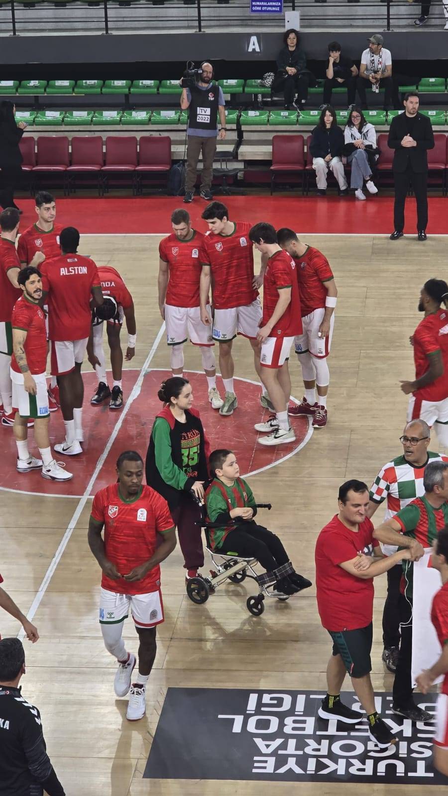 Karşıyaka Engelsiz Yaşam Meclisinden Anlamlı Mesaj