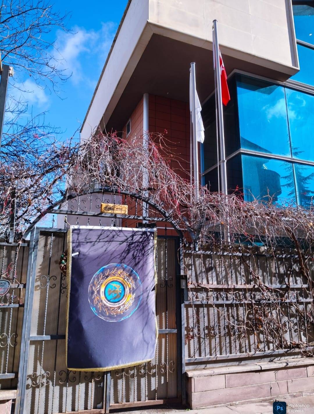 Canan Ceylan'dan Emir Çaka Bey'e Yeni Merkez Bina Desteği