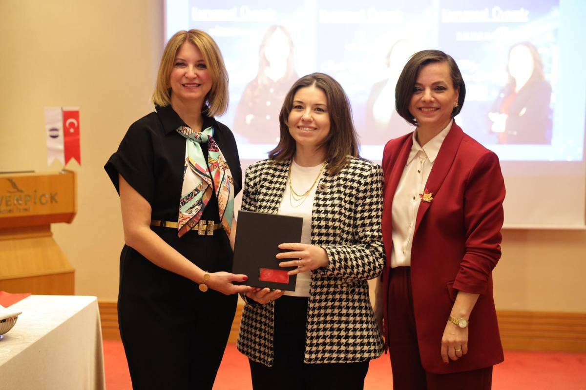 Başkan Kınay: “Kadınlar Değişimin En Güçlü Taşıyıcısıdır”