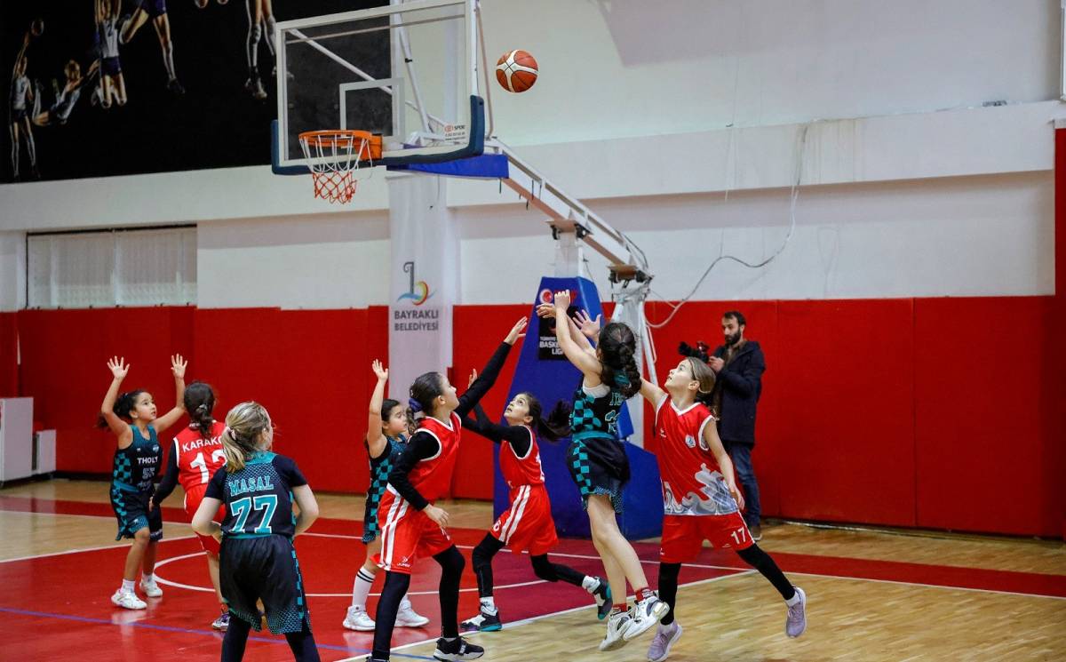 Bayraklı’da Yarıyıl Tatilinde Spor Coşkusu