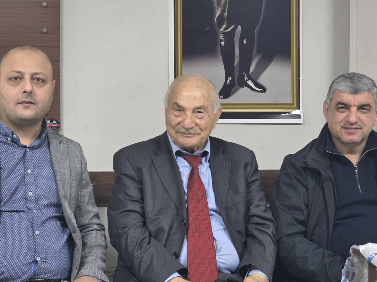 İzmir Mardinliler Federasyonu İstişare Heyeti Kahvaltılı Toplantıda Bir Araya geldi