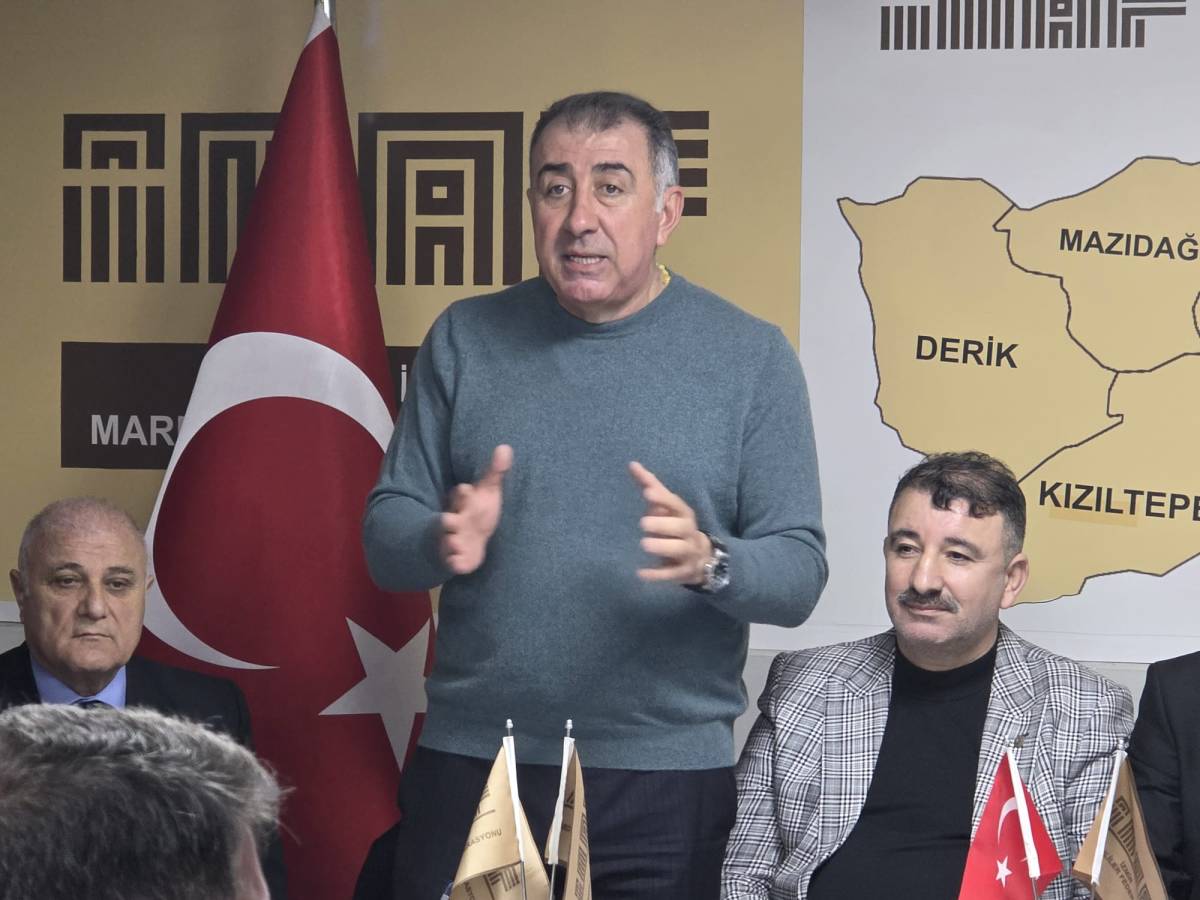 İzmir Mardinliler Federasyonu İstişare Heyeti Kahvaltılı Toplantıda Bir Araya geldi