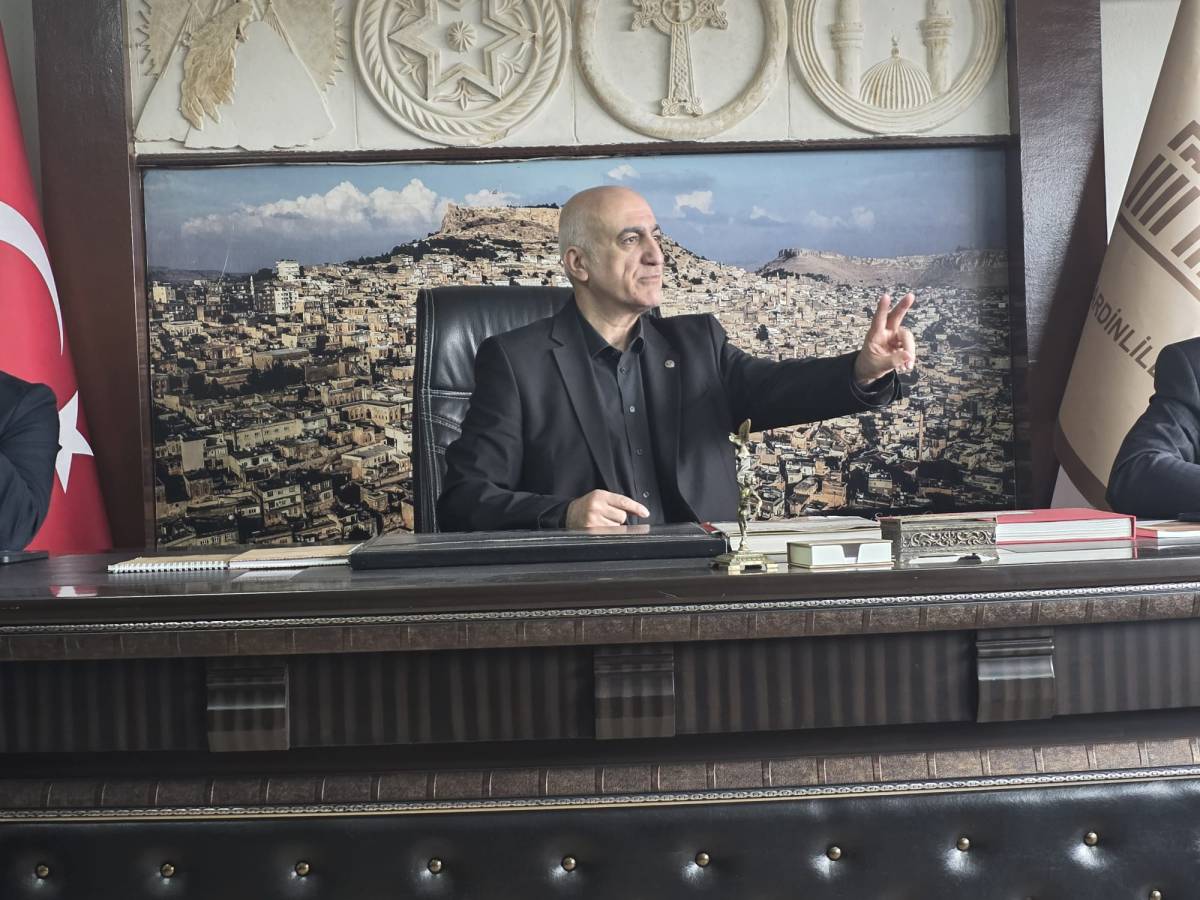 İzmir Mardinliler Federasyonu İstişare Heyeti Kahvaltılı Toplantıda Bir Araya geldi