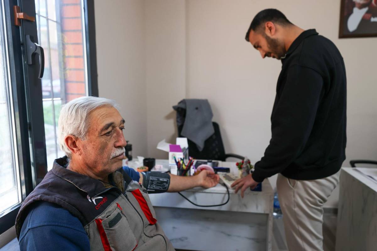 Buca’da çınarlara vefa büyüyor