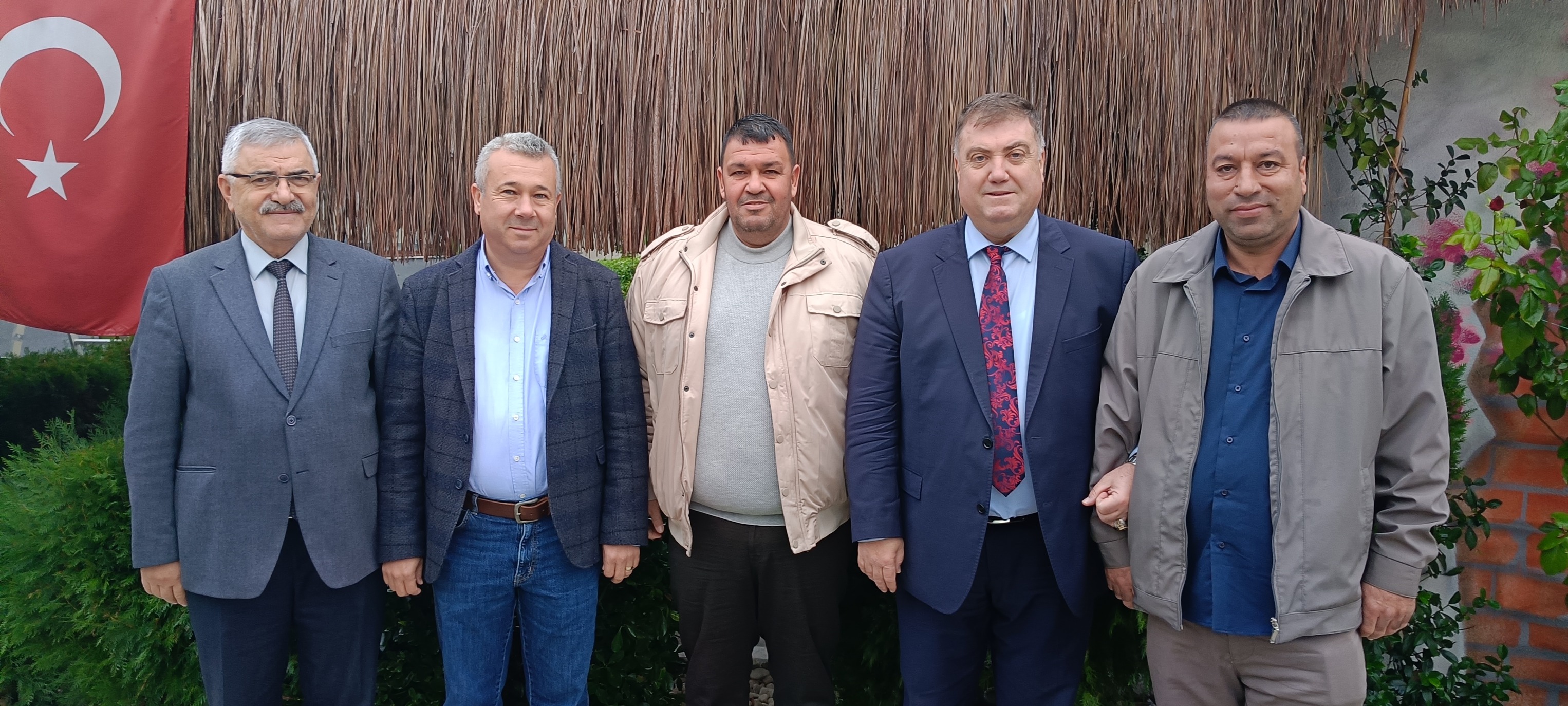 Erkan Özkan: Menderes’te esnaf da var, irade de var, birlik de var