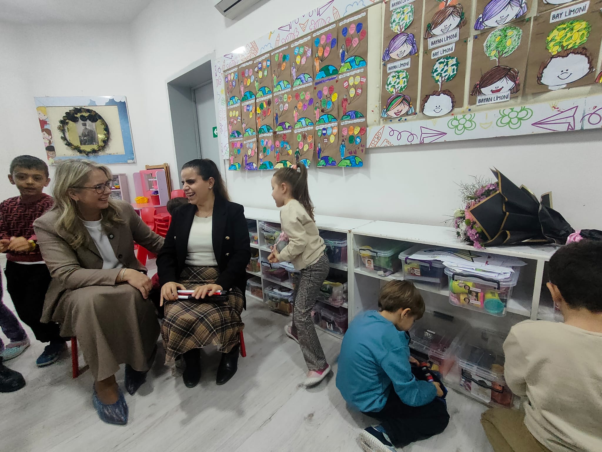 AK Partili Çankırı’dan Görme Engelli Burcu Öğretmene Ziyaret