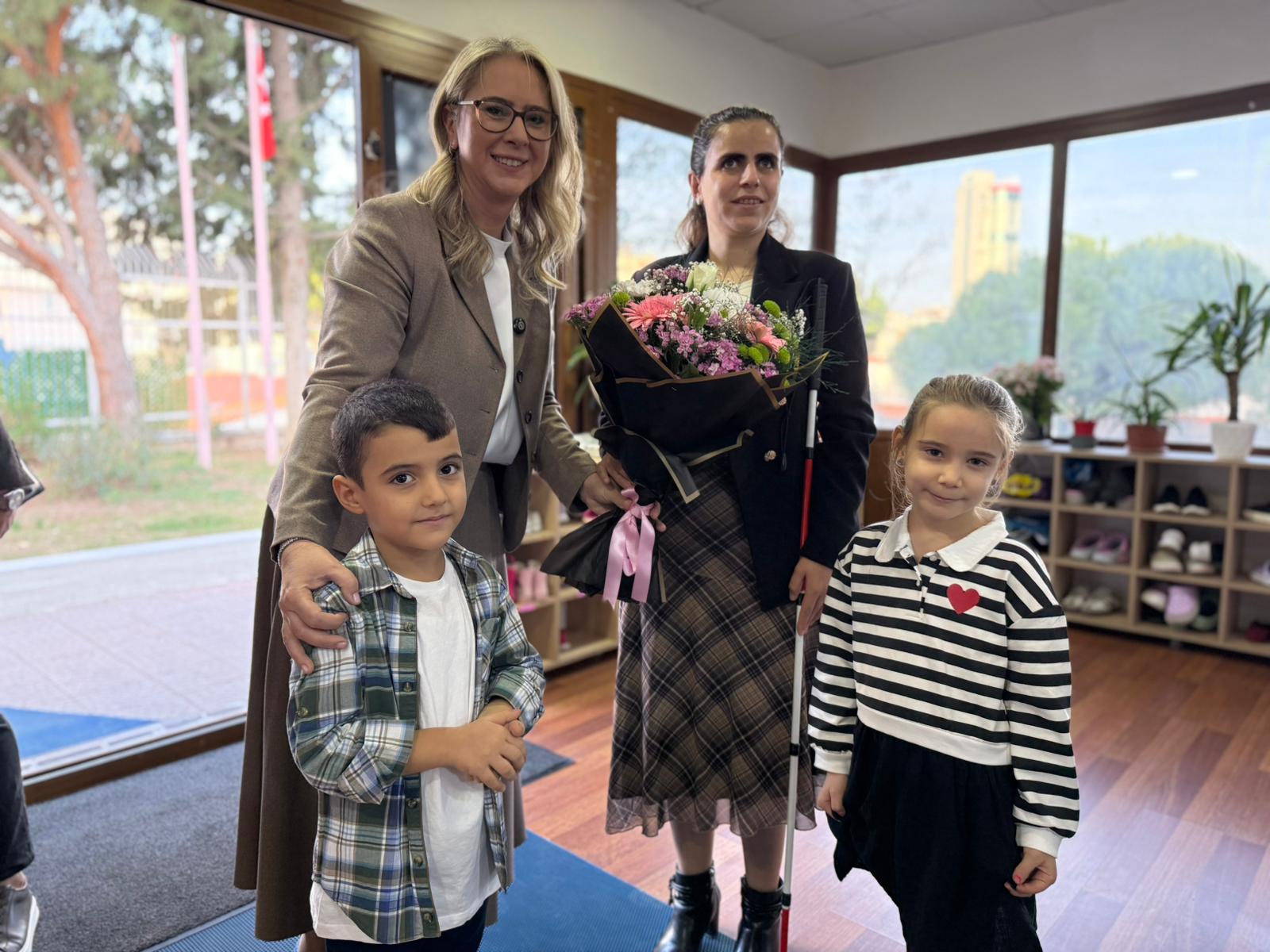 AK Partili Çankırı’dan Görme Engelli Burcu Öğretmene Ziyaret