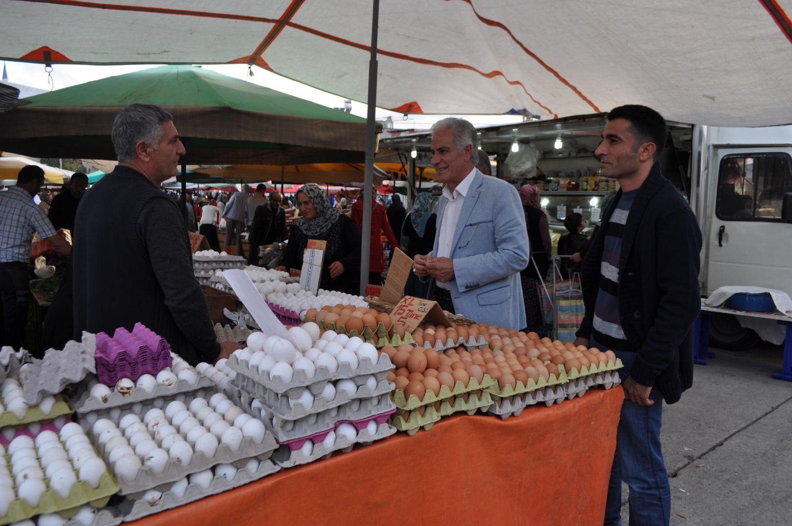 Seçim bitti diye sözler unutuldu mu?